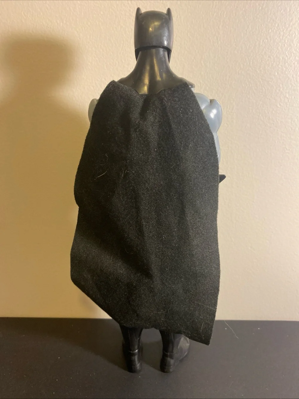 Batman DC Comics Mattel 12” Action Figure 2015 Black Cloth Cape‎
